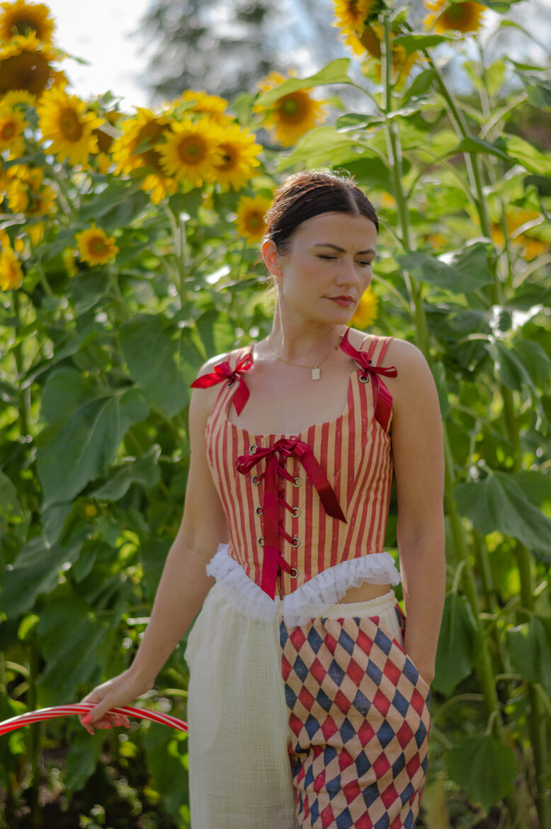 Red stripes vintage corset