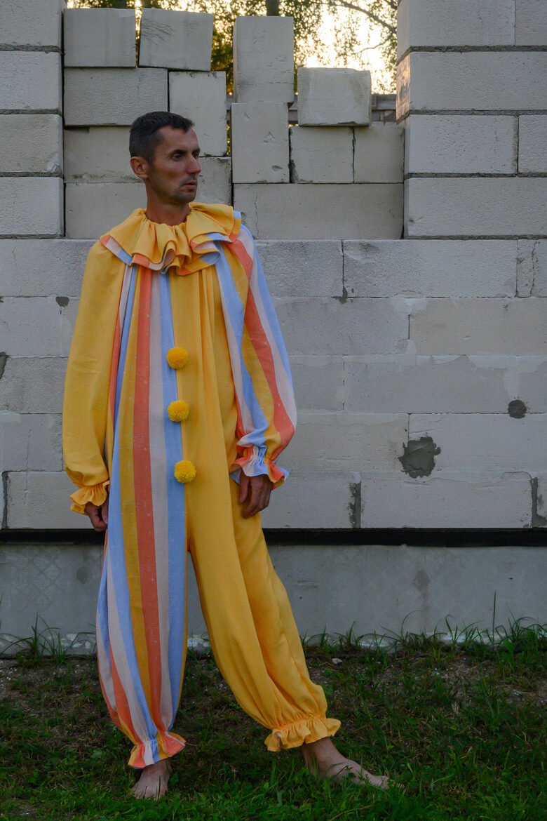 Groovy yellow stripes clown suit size M
