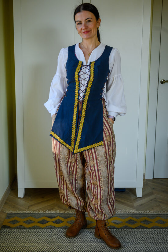 Fantasy Rogue costume set size M