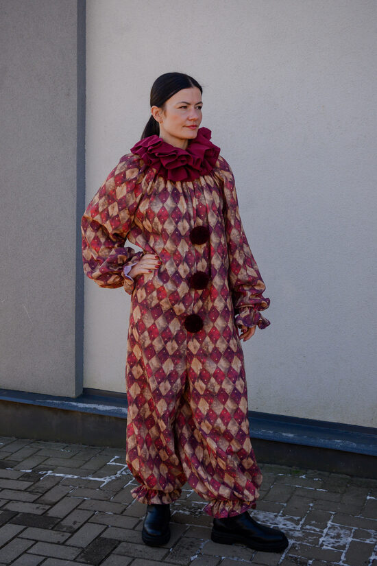 Bordo harlequin with tiny stars clown jumpsuit