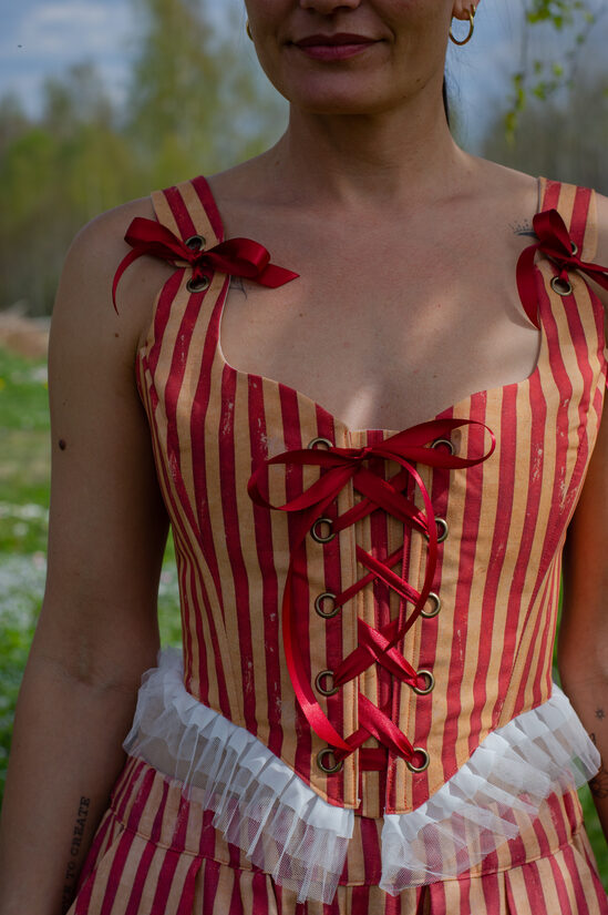 Red vintage stripes corset size M