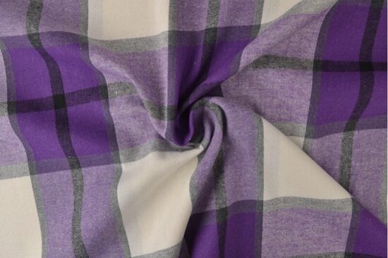 Kokvilnas flaneļa audums Purple checkers 180 g/m²